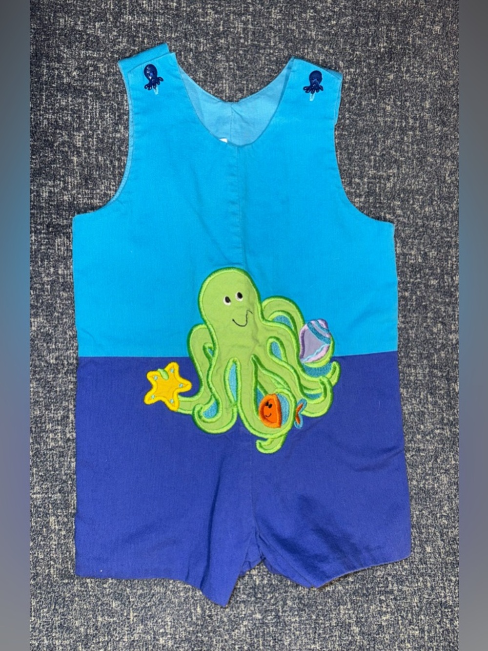 Austin & Ashley boys jumper with octopus appliqué, size 18 mos